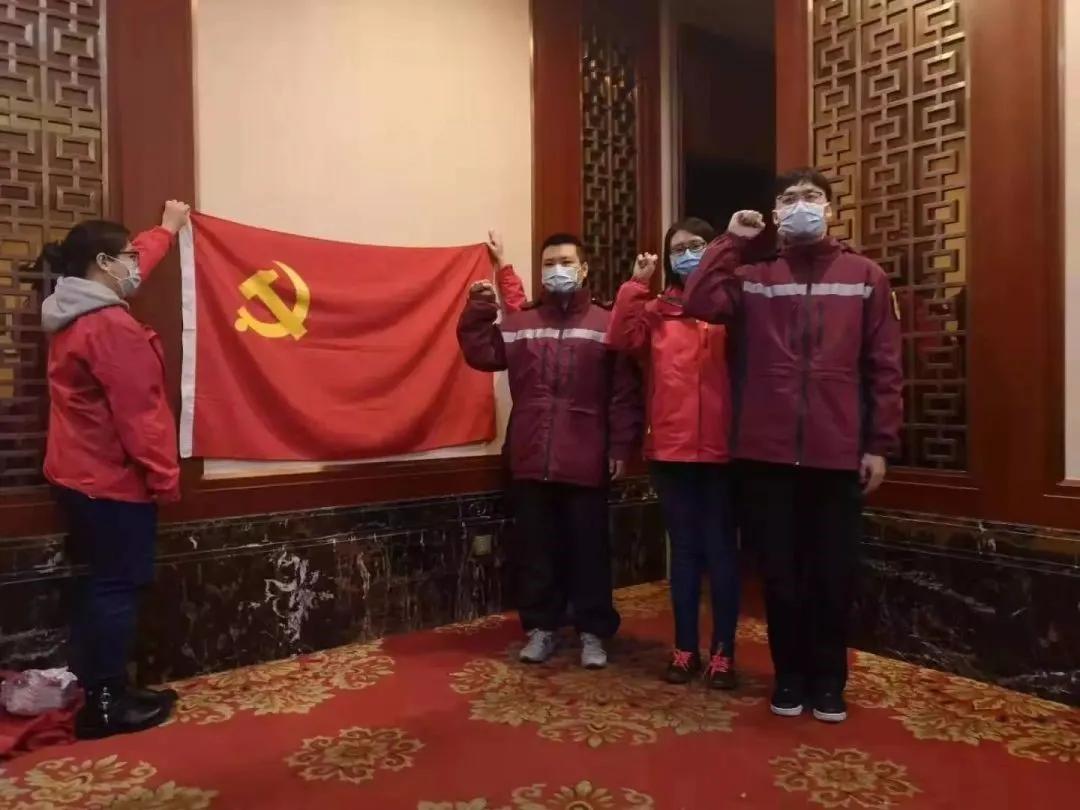 医大四院白衣战士,哈医大军人