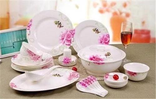 一个碗竟成了元凶！如果这些餐具厨具你家还在用，赶紧处理掉