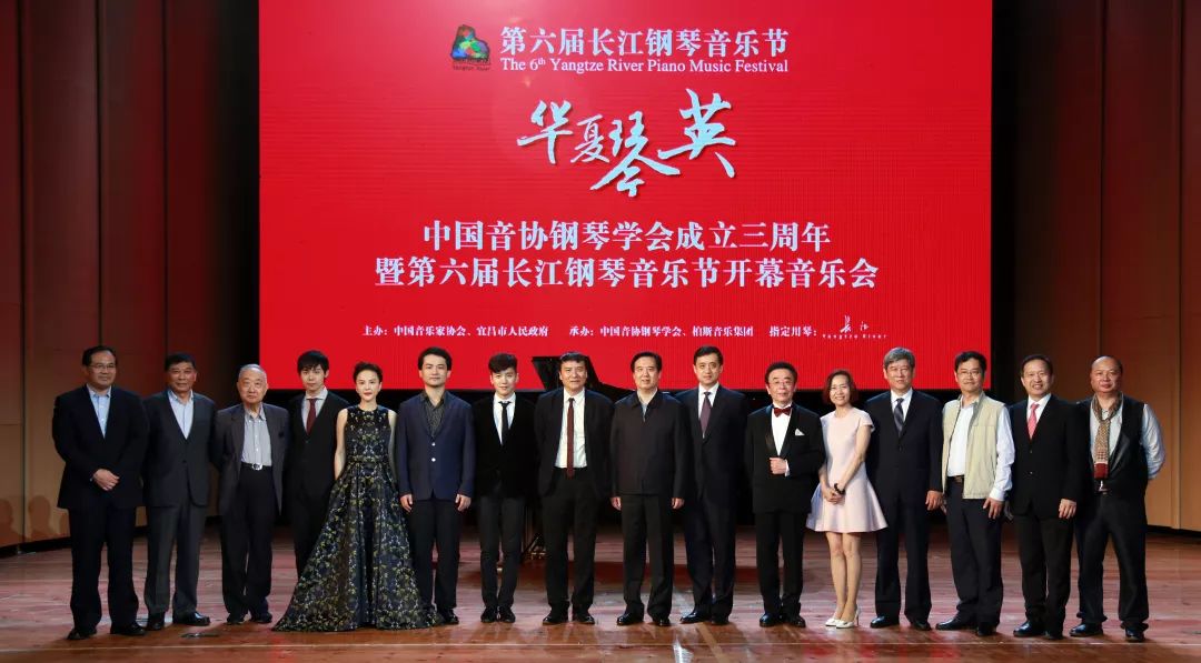 长江钢琴tch系列和冠军系列比较,长江钢琴是国产品牌的佼佼者