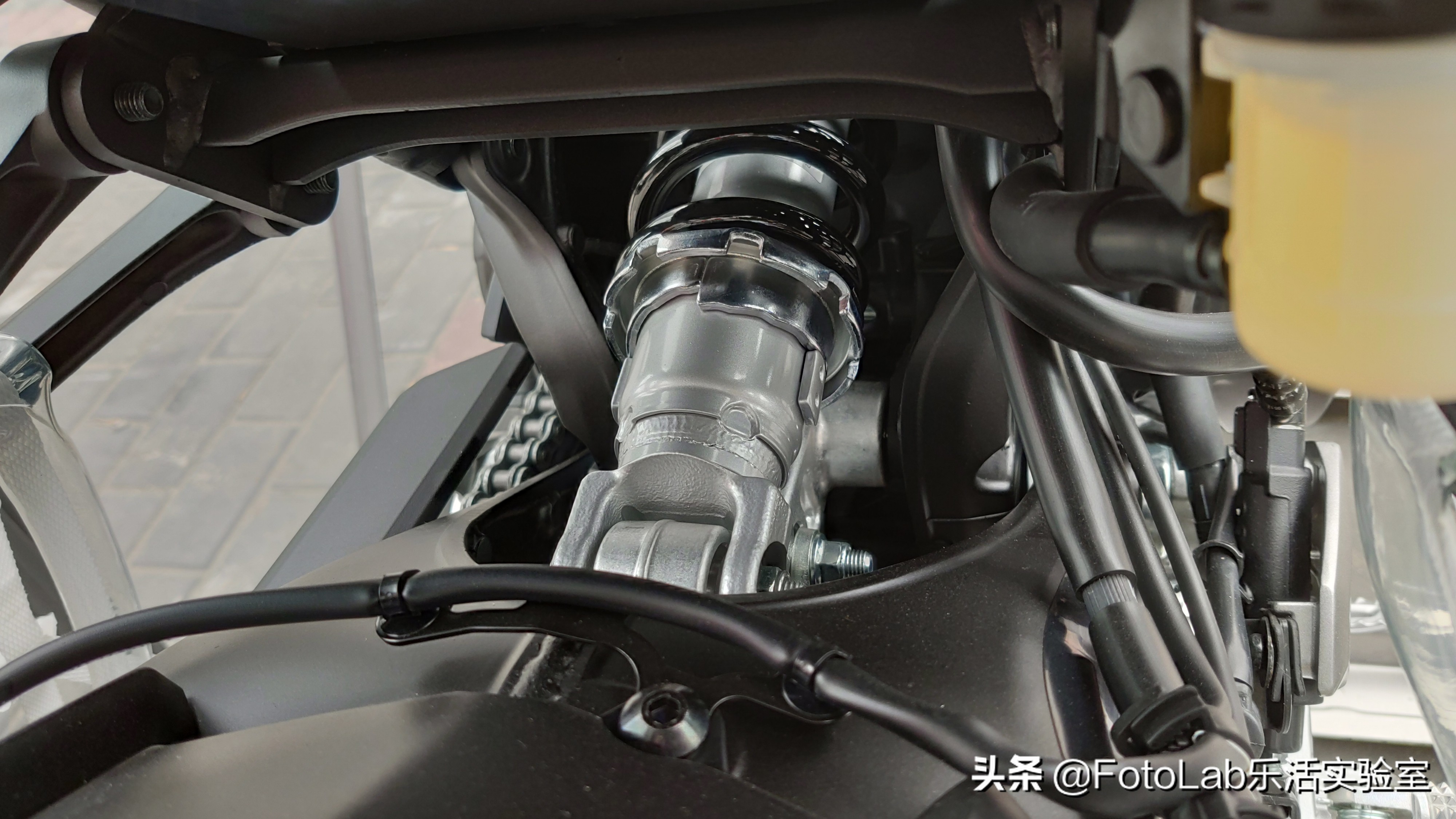 雅马哈扭力大师mt09新版,无马力限制雅马哈mt09极速测试