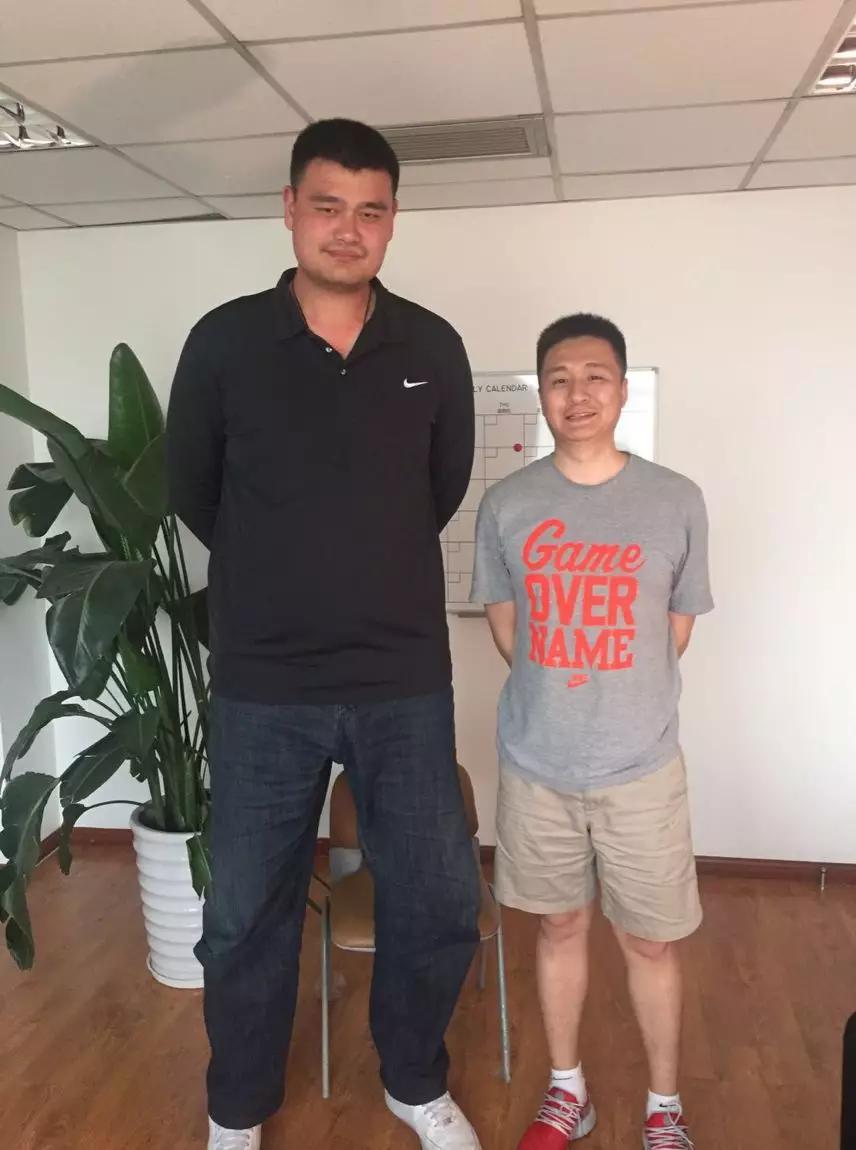 只有几个人的公司一年就能赚20亿,公司有100万利润要怎么变现