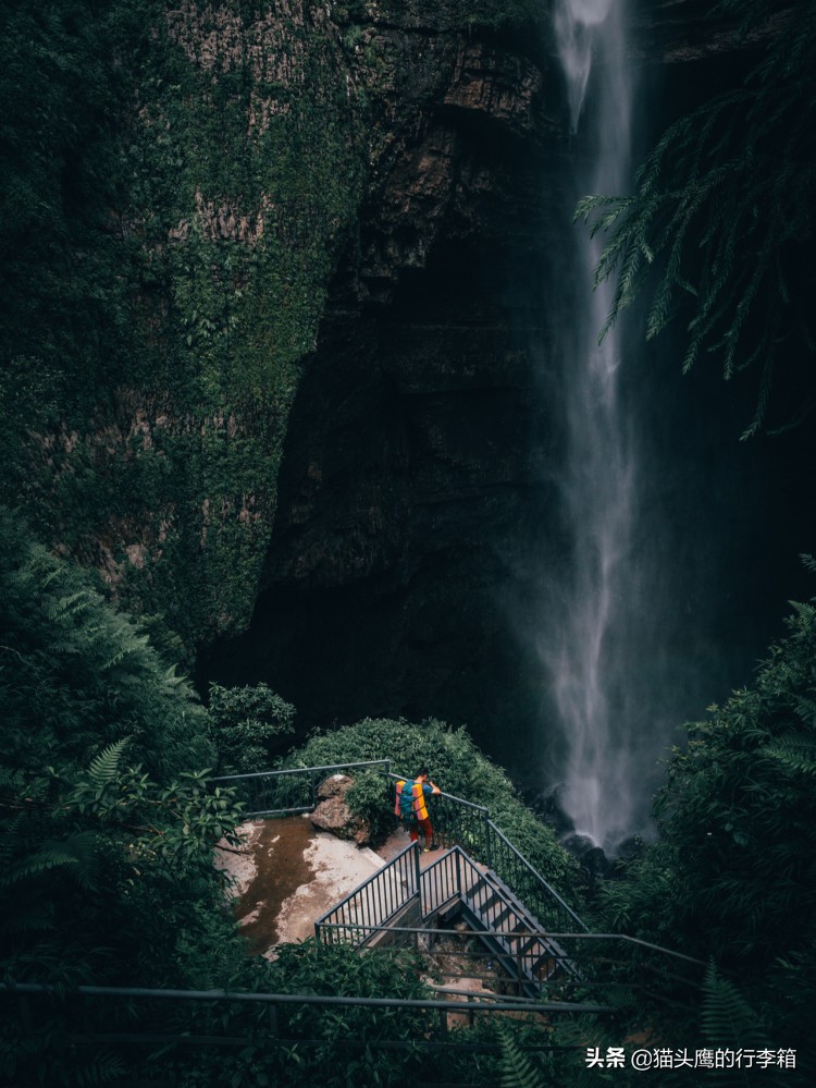 成都周边溶洞旅游景点,成都小众森林瀑布