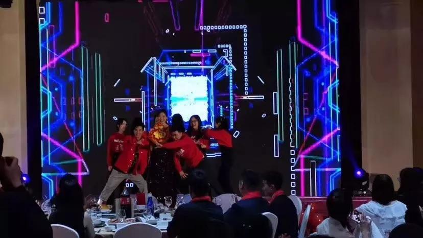 迎5g祝贺语,迎5g主题海报