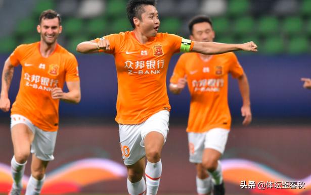 李霄鹏执教国足战绩如何,李霄鹏谈国足阵型