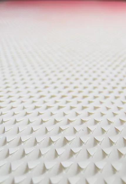 设计师用“纸”做了互动体验式墙纸！网友：不错哦，两天就坏了吧