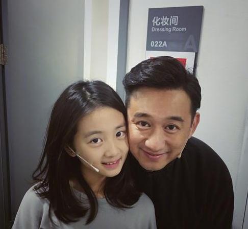 黄磊二女儿近况,黄磊二女儿去医院