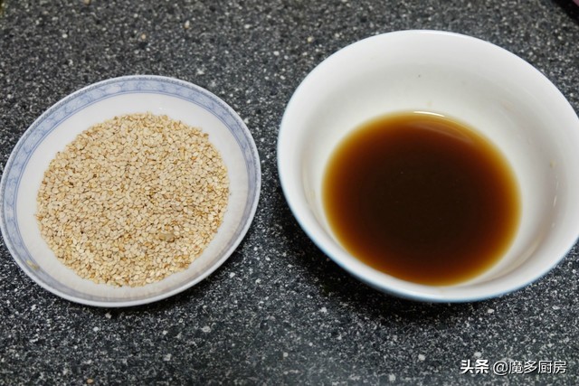 做出来的烧饼想要酥脆怎么和面,烧饼也能自己做和面有讲究