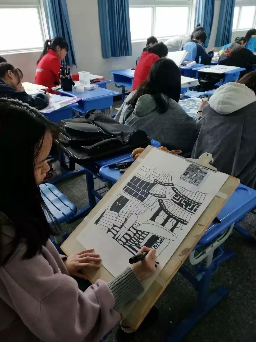 十堰十三中搬迁到哪里,十堰市十三中简介