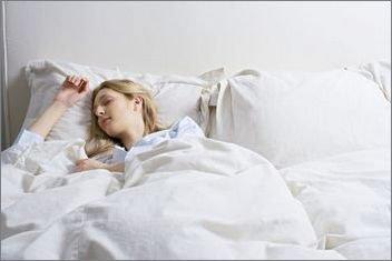 力量训练肌肉酸痛要不要休息,高强度训练后肌肉酸痛怎么缓解