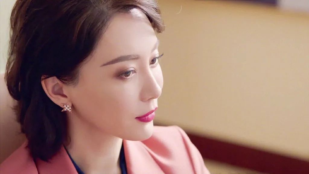 女人美更要气质美,为什么女人要美要气质