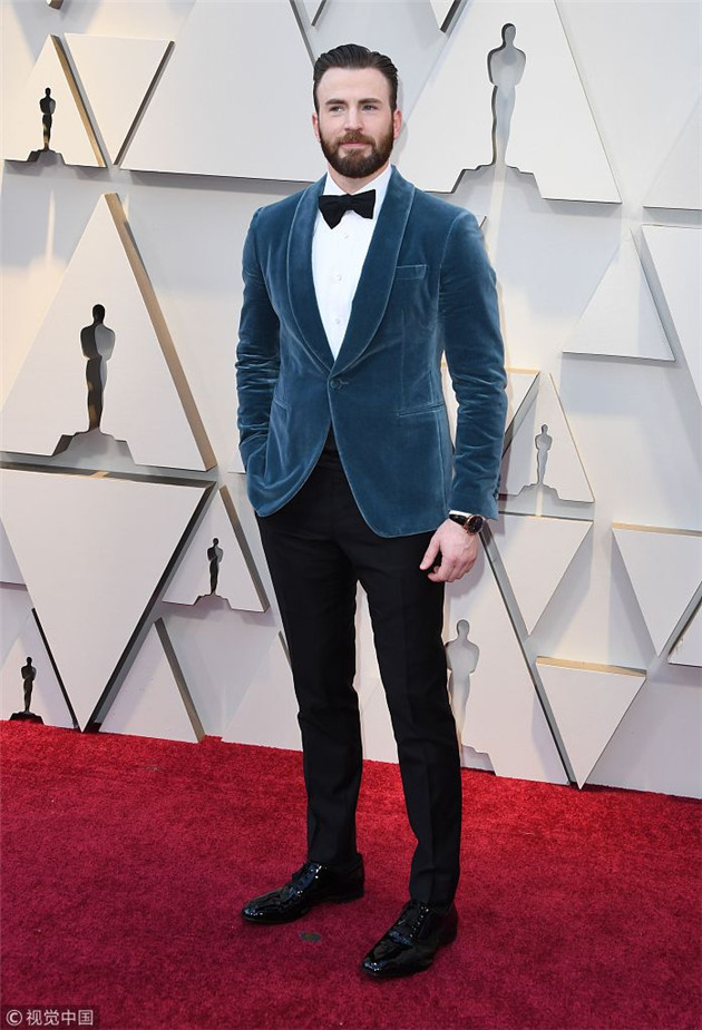 Gaga女神致敬赫本海王又戴粉嫩发箍今年奥斯卡看点有点多