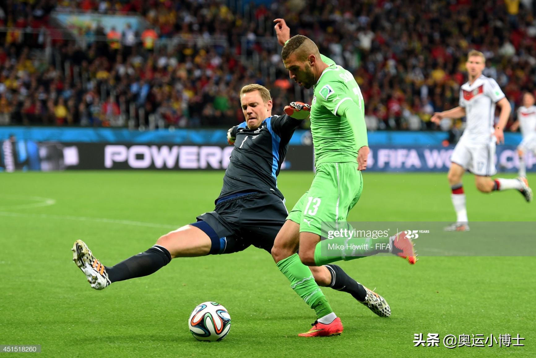 诺伊尔现役视频,诺伊尔为什么被称作进攻型门将