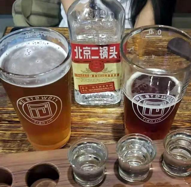 纽约酒吧烈酒,纽约白酒鸡尾酒