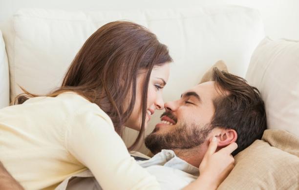 男人同房时下面疼痛?以下4点原因,自己对照,第1种要重视