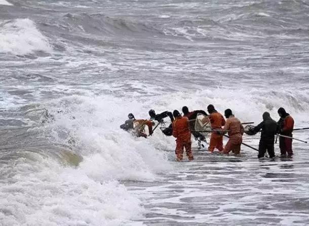 俄罗斯琥珀可以带回国吗,在俄罗斯哪里能买到蜜蜡