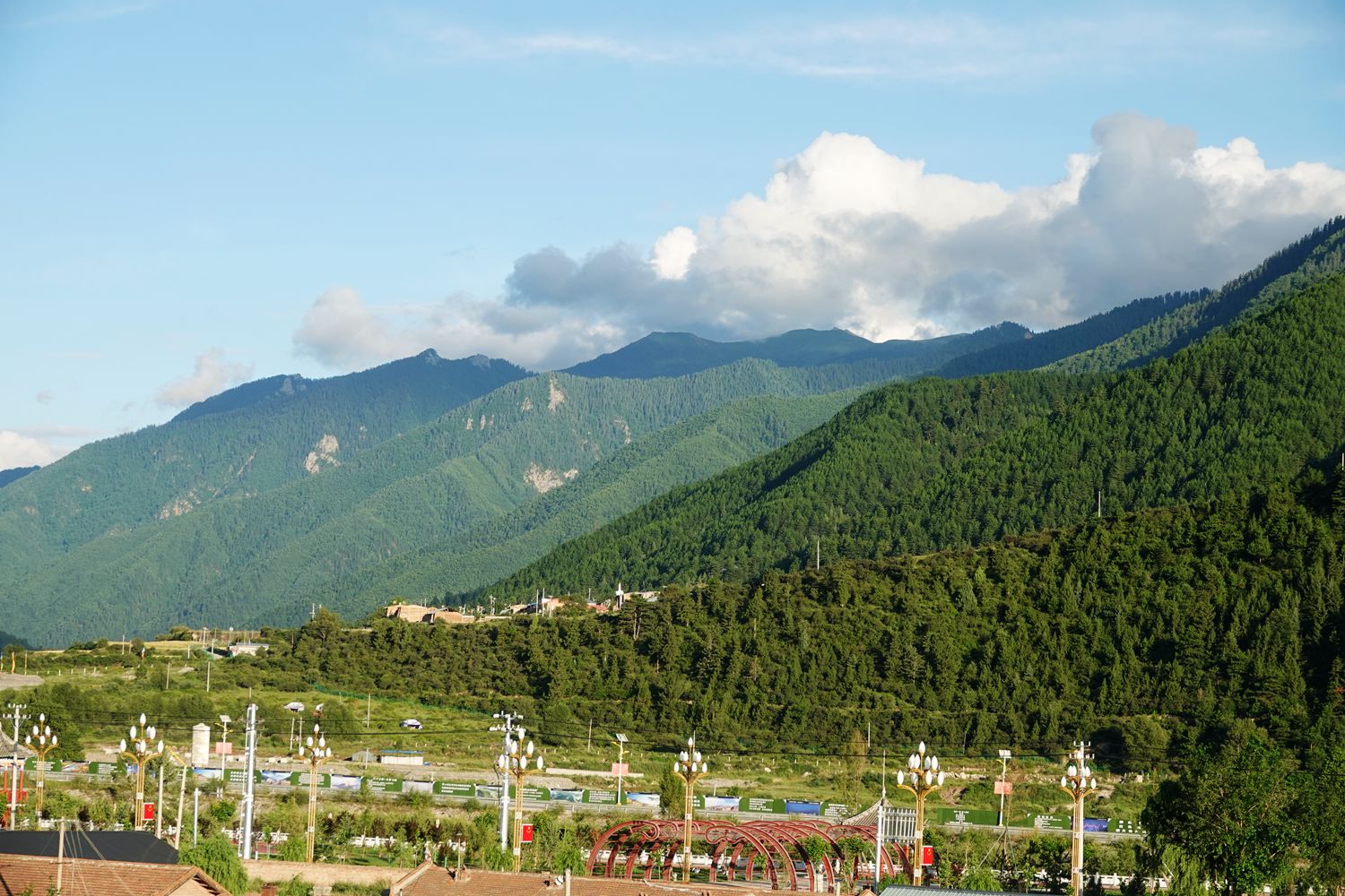 迭部:一脉相连的亲戚,因扎尕那而相聚