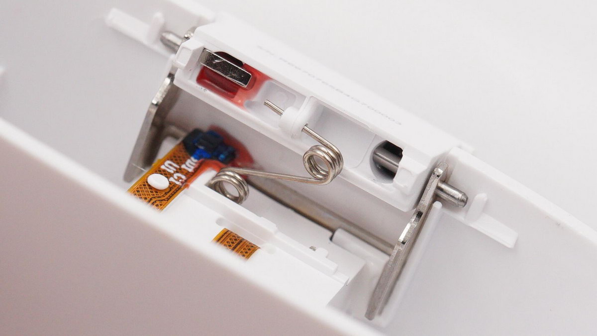 拆解报告：OPPOEncoAir真无线蓝牙耳机