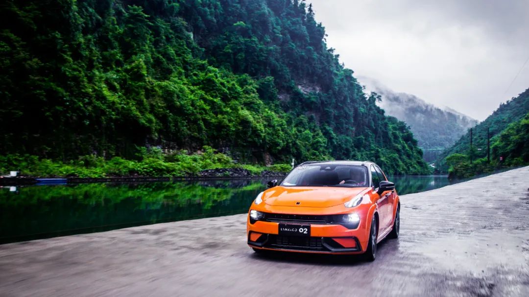 领克02hatchback2022,小钢炮领克