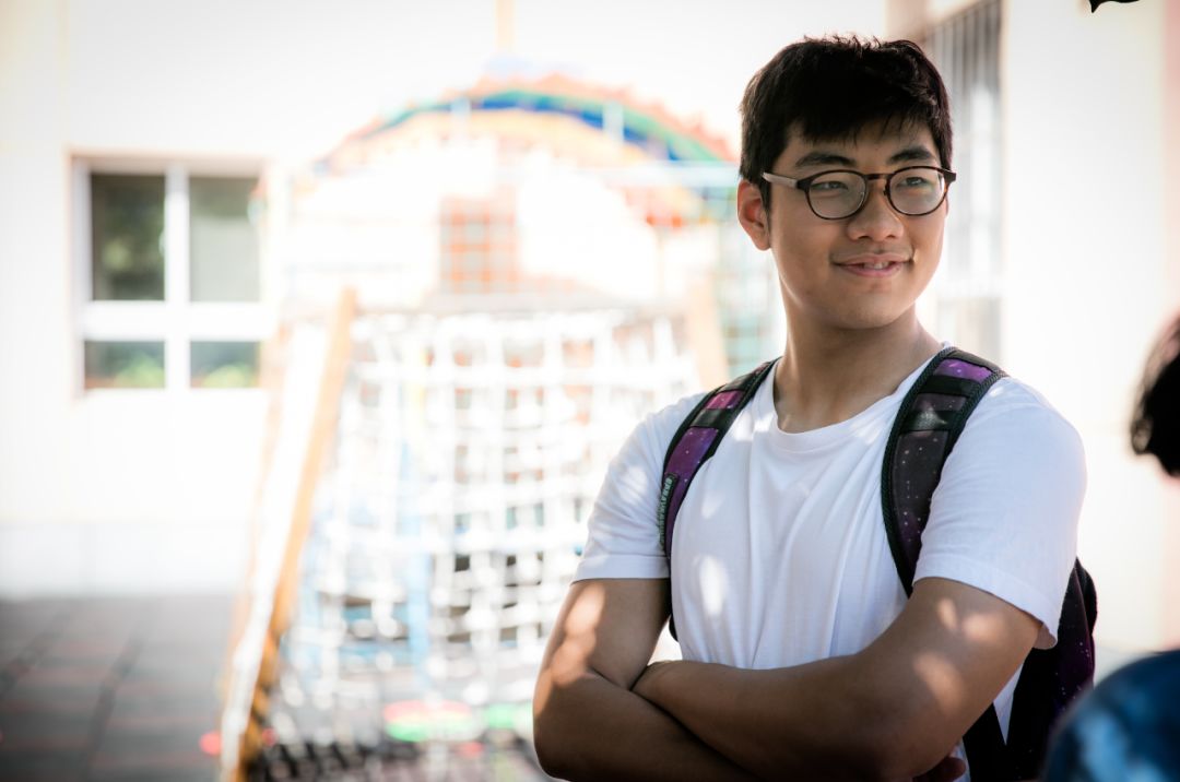 00后当官,00后的孩子多么不容易