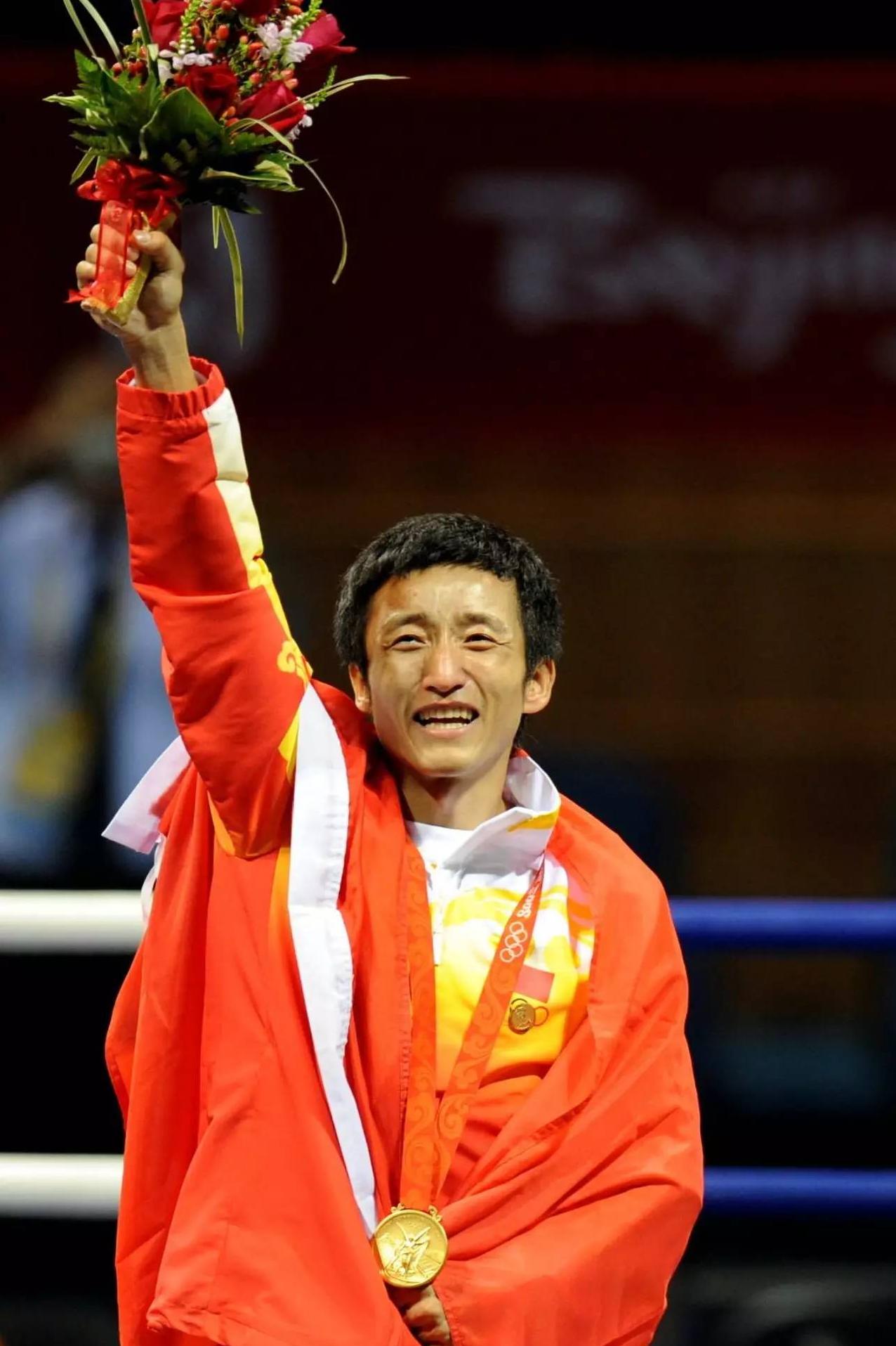 40岁邹市明再谈奥运夺冠，曾为国家荣誉，放弃价值北京10套房巨款