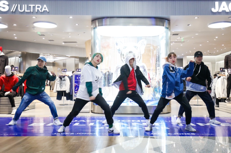 龙城型动，邂逅新禧--JACKJONESULTRA极致风尚太原店盛大开业