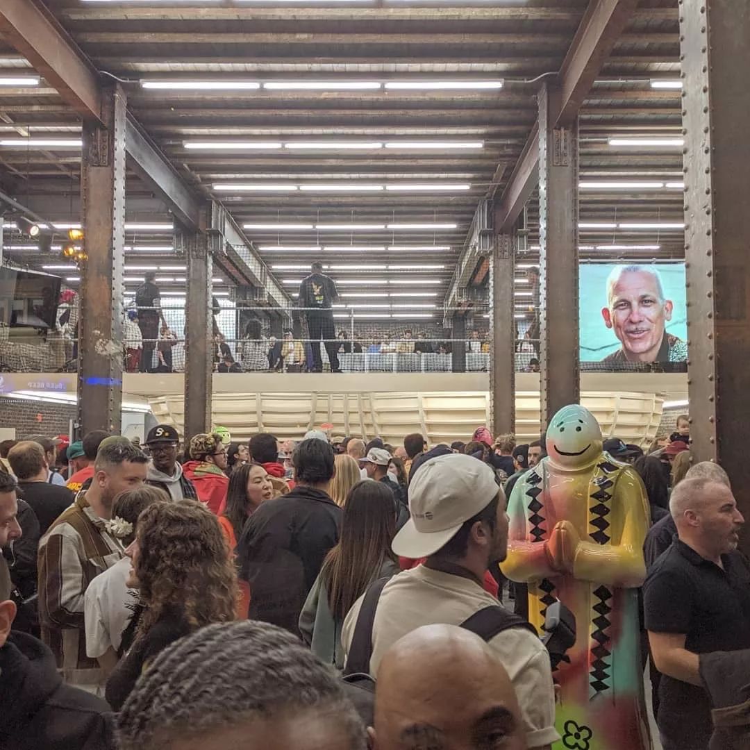 限定疯抢、潮人云集，Supreme新店为什么就选了旧金山