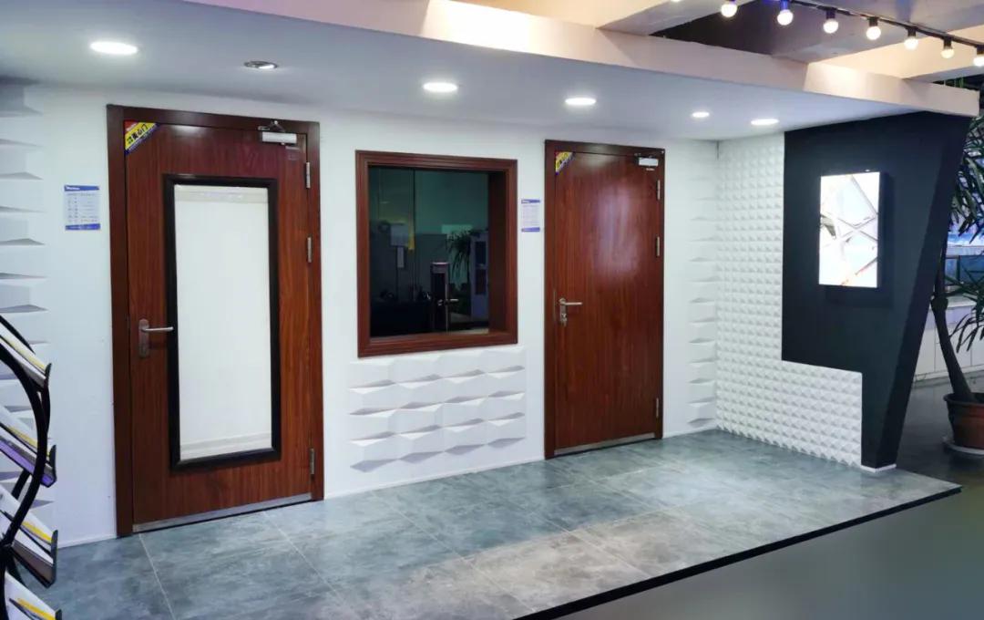 美心元素防盗门展厅,美心防盗门新品