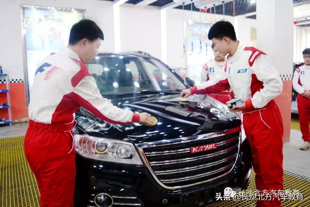 汽车打蜡与镀膜的价格区别,汽车封釉打蜡镀膜镀晶需要的工具