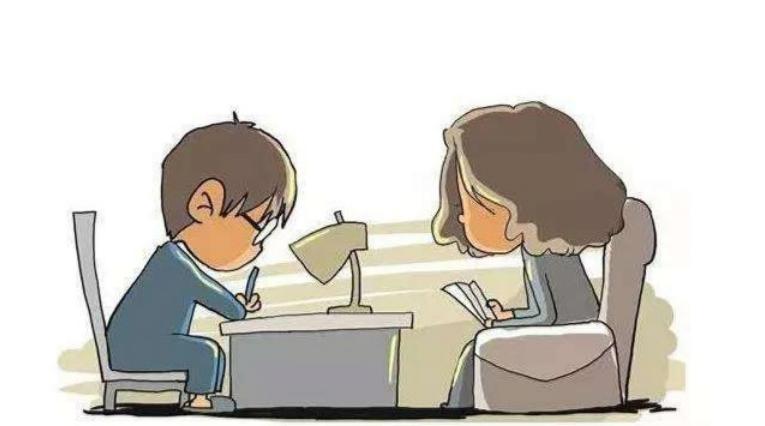 不听话不愿意写作业的孩子怎么办,儿子不听话不写作业妈妈拿衣架打