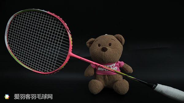用这5款球拍的人，一般都是有超高颜值的女神