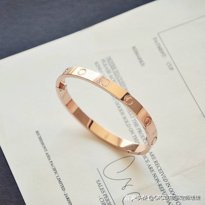 花六万从国外代购的大牌珠宝,复检既然是铜和锆石,真是凉凉了!