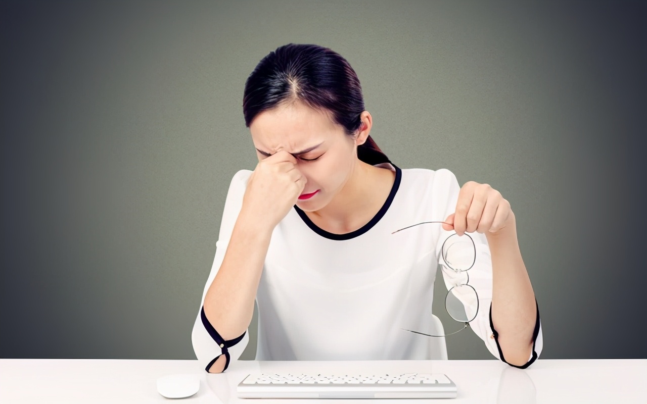 夫妻吵架冷战怎么化解,如何化解夫妻吵架后冷战