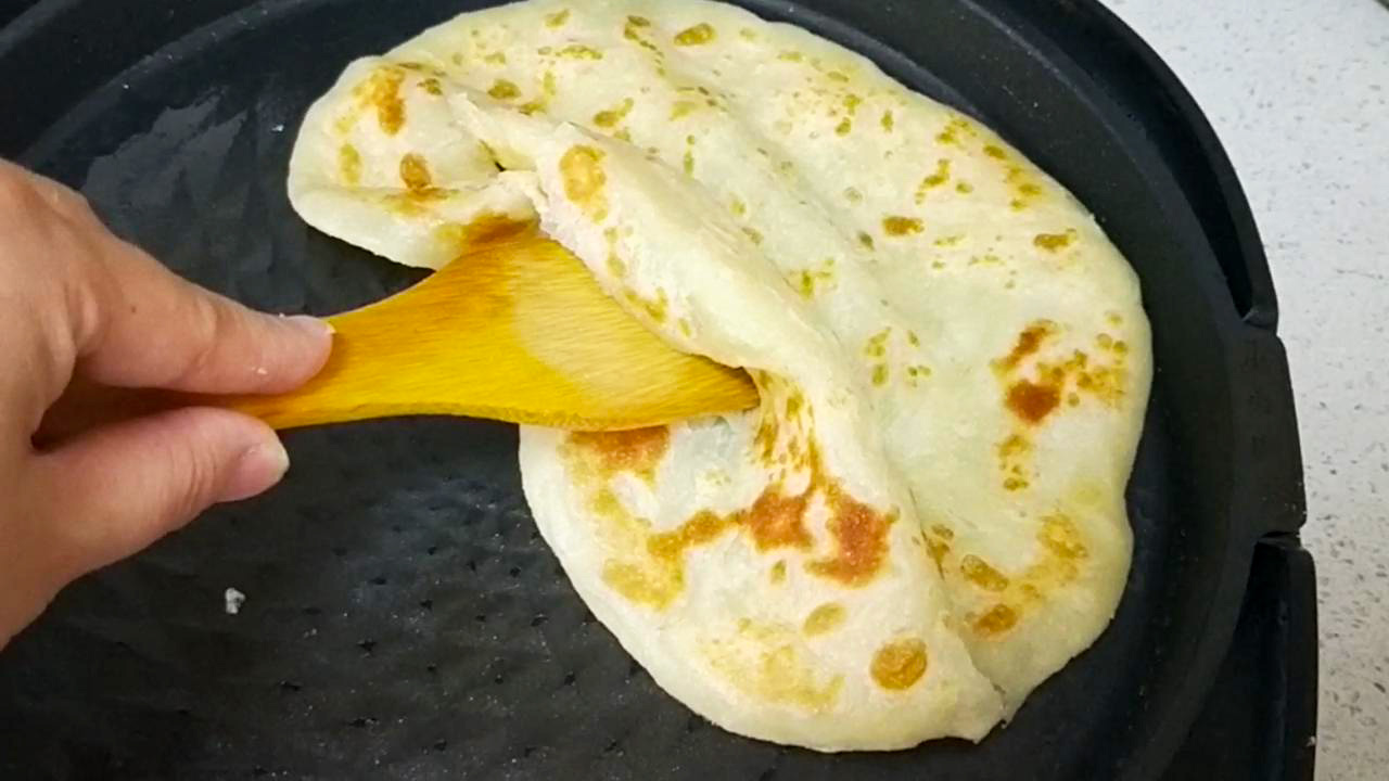 电饼铛烙的饼怎么很干,为什么利仁电饼铛烙饼干硬