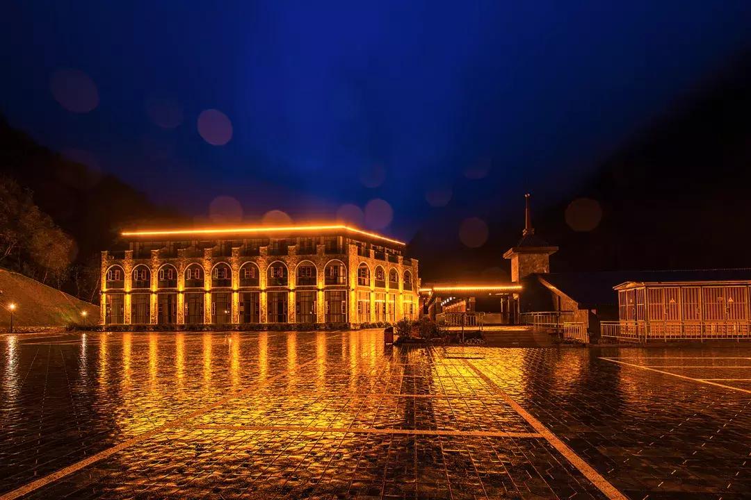 成都自驾百里杜鹃旅游攻略,万亩杜鹃花在青山幽谷