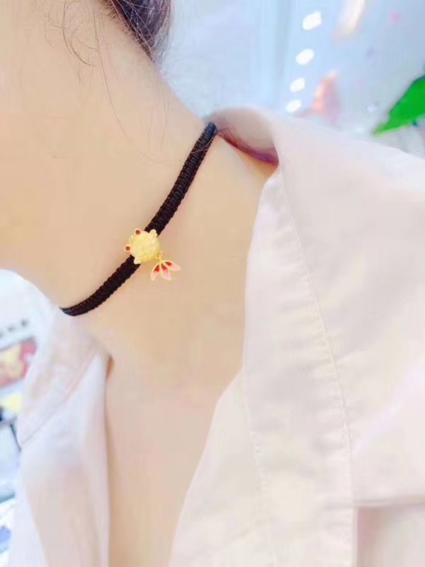 女人一定有一套首饰盒,女人的黄金首饰有哪些