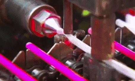 圆珠笔是怎么发明出来的,圆珠笔是如何造出来