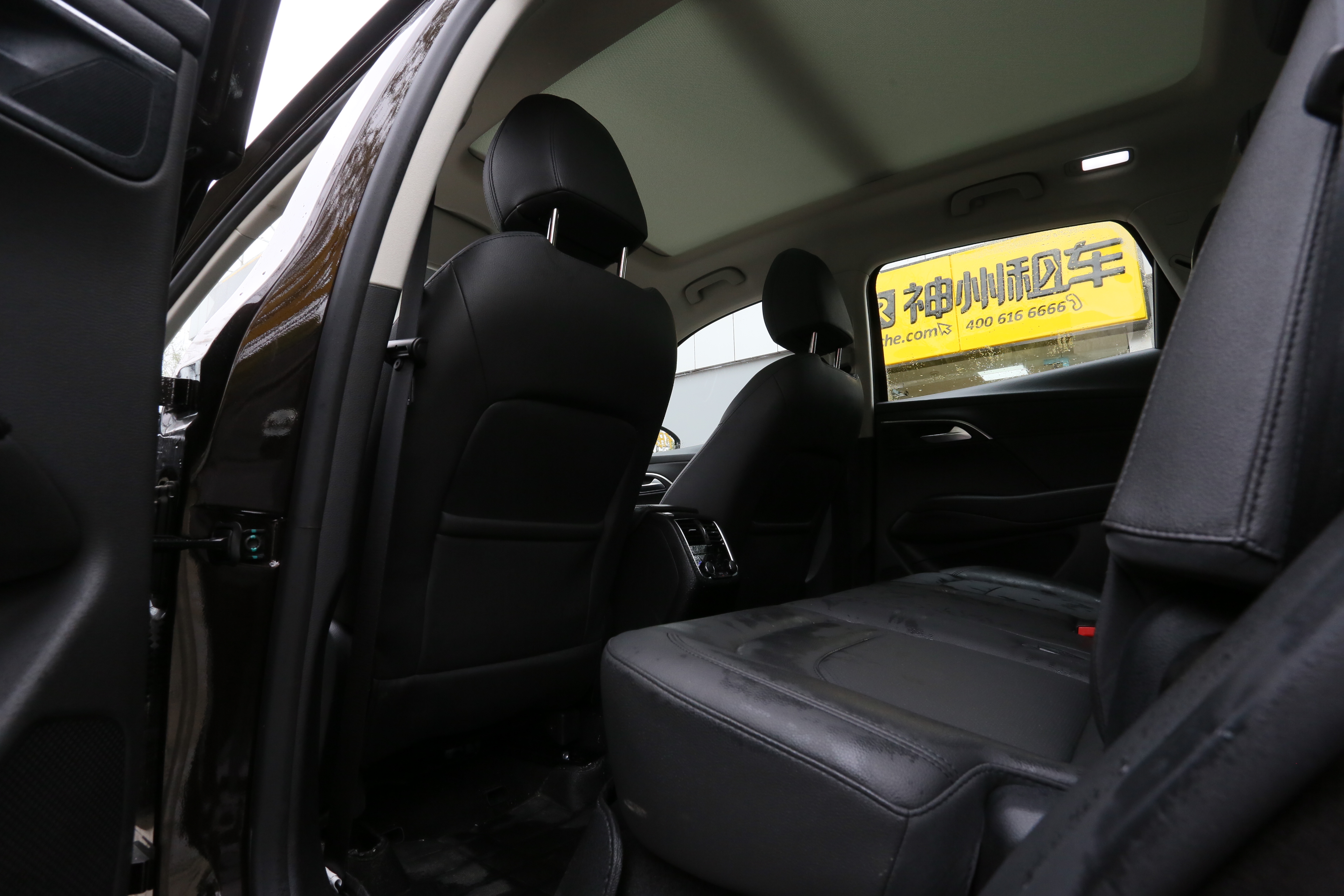 神州租车武汉门店复工首日探访,大部分人租车都是用于工作