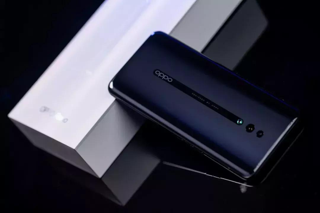 Opporeno和pro的区别,opporeno与renopro区别