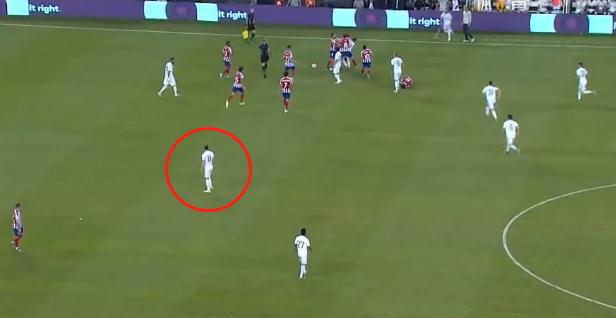 卡瓦哈尔和贝尔庆祝,卡瓦哈尔与阿尔巴冲突