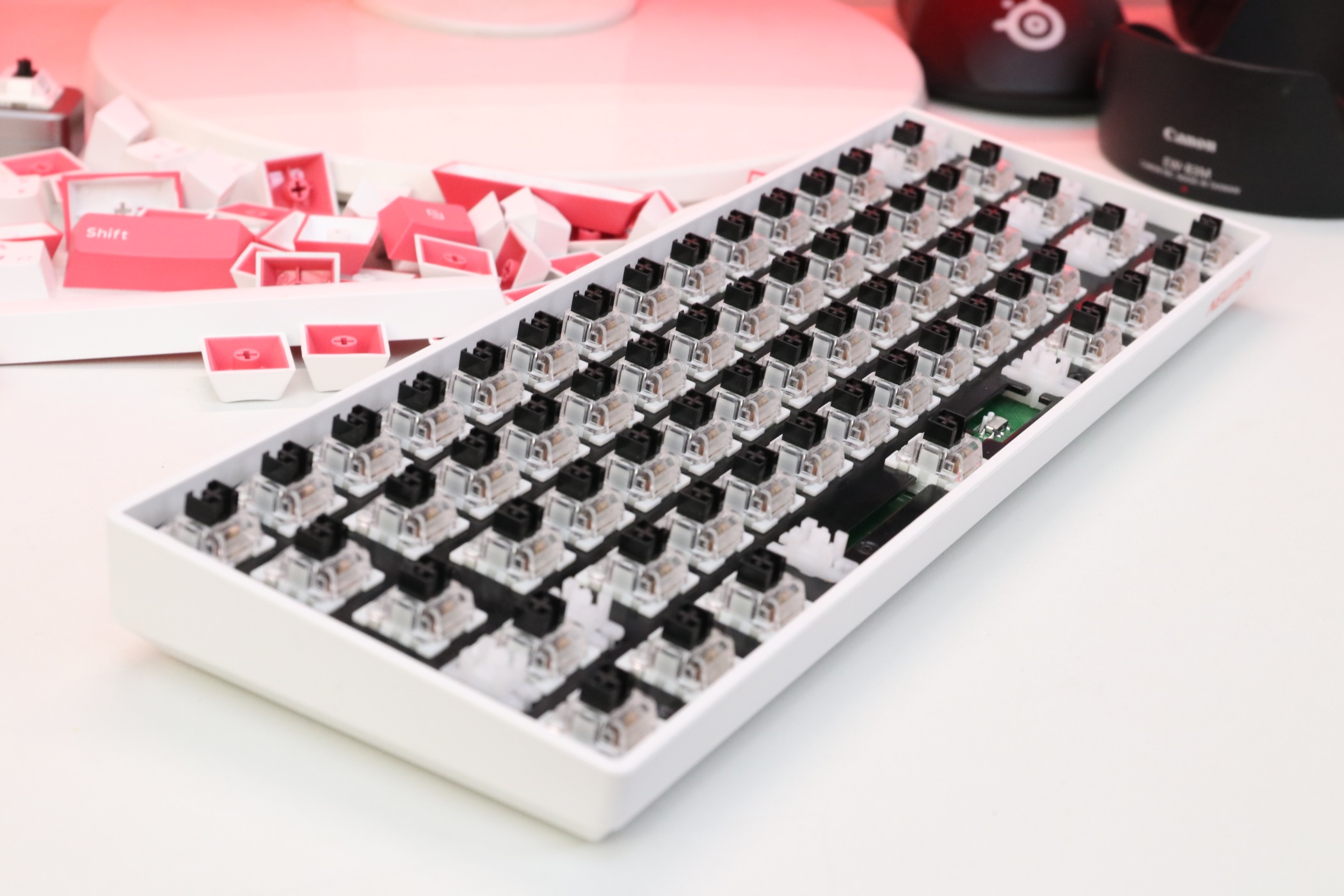 性价比超高的超薄无线键盘,性价比热插拔机械键盘推荐