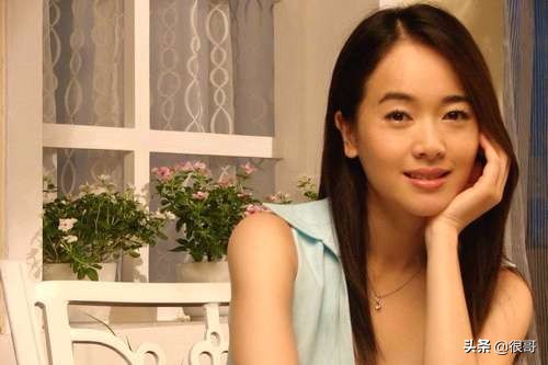 烈火军校吴佳怡简历,烈火军校中吴佳怡