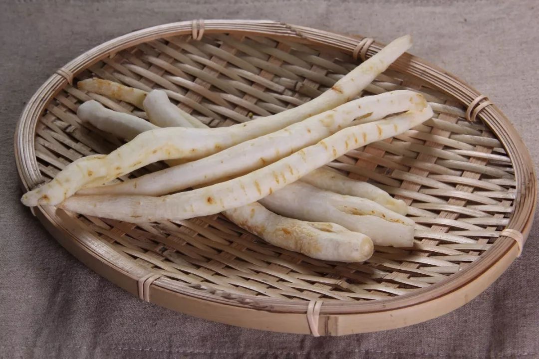 新开河参和高丽参功效有什么区别,什么中药和人参的功效一样