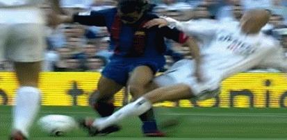 万人迷光环下的铁血斗士职业球员典范