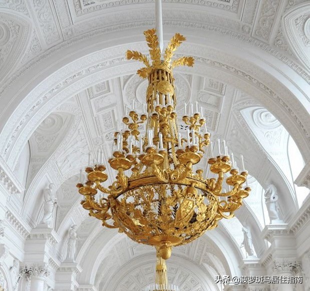 房顶吊灯拆卸,卧室吊灯的拆卸