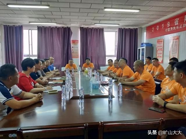 “喜欢你就来”-盛泽球迷协会赴灵武市交流足球文化