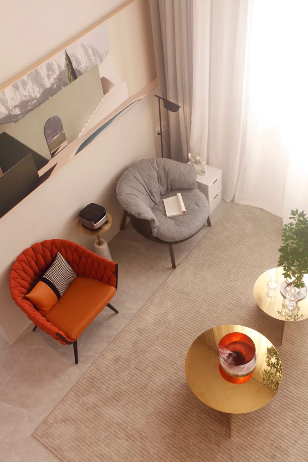 80㎡三口之家，餐厅里种树、可移动儿童房、大浴缸，日子又慢又美