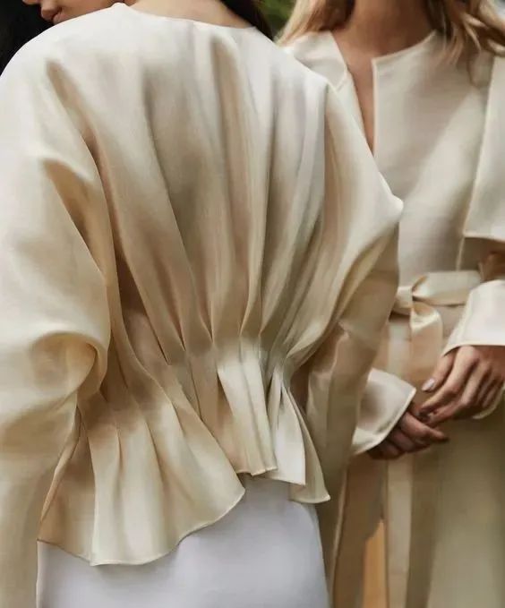 真丝面料穿起来的效果就是不一样,真丝面料哪种好一点