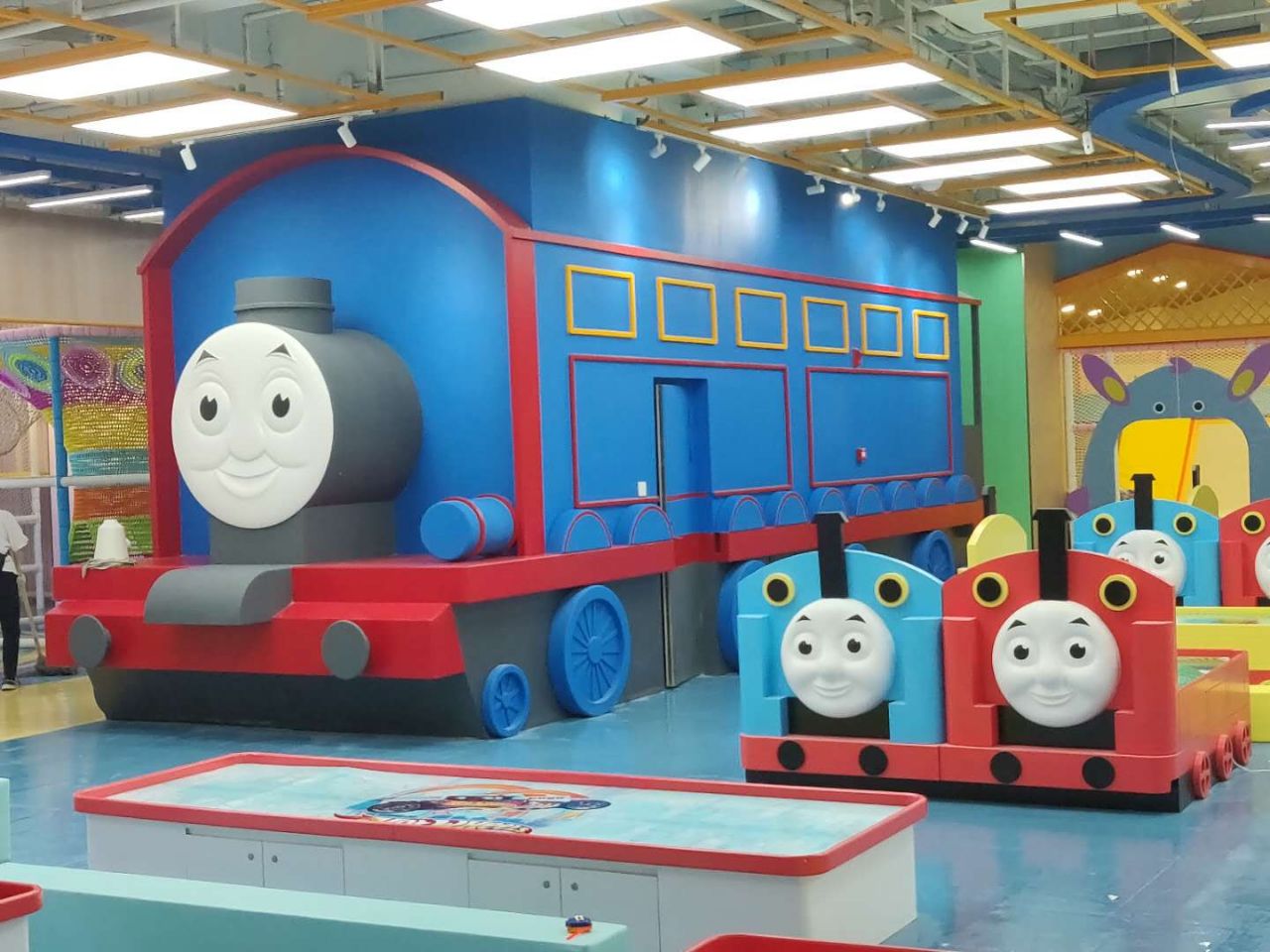 郑州有没有儿童城类的商场,郑州儿童购物中心