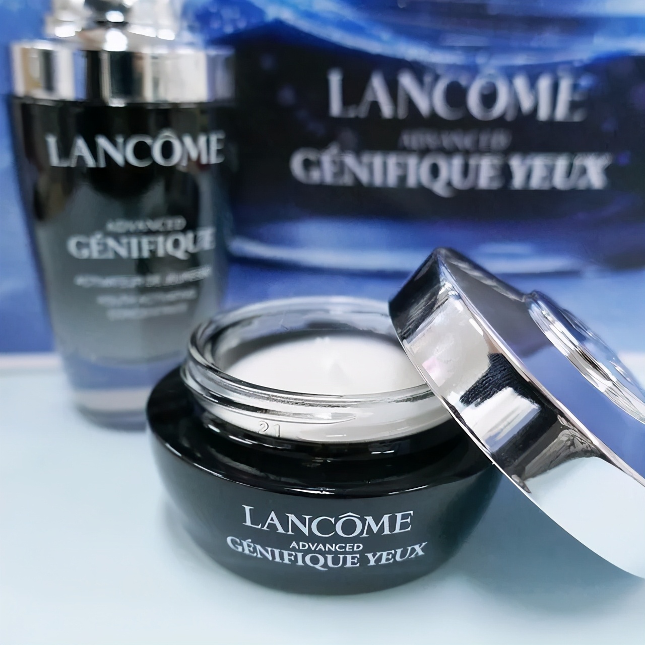 轻熟女人用什么眼霜好,抗老防眼袋眼霜20-25岁