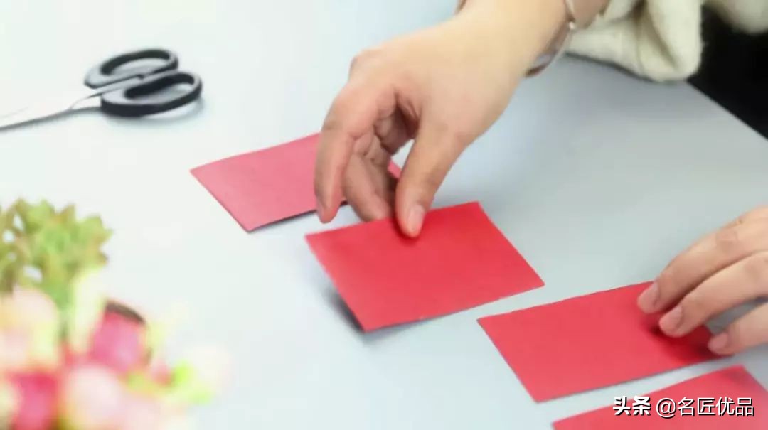 元旦手工彩纸鞭炮,元旦节手工鞭炮